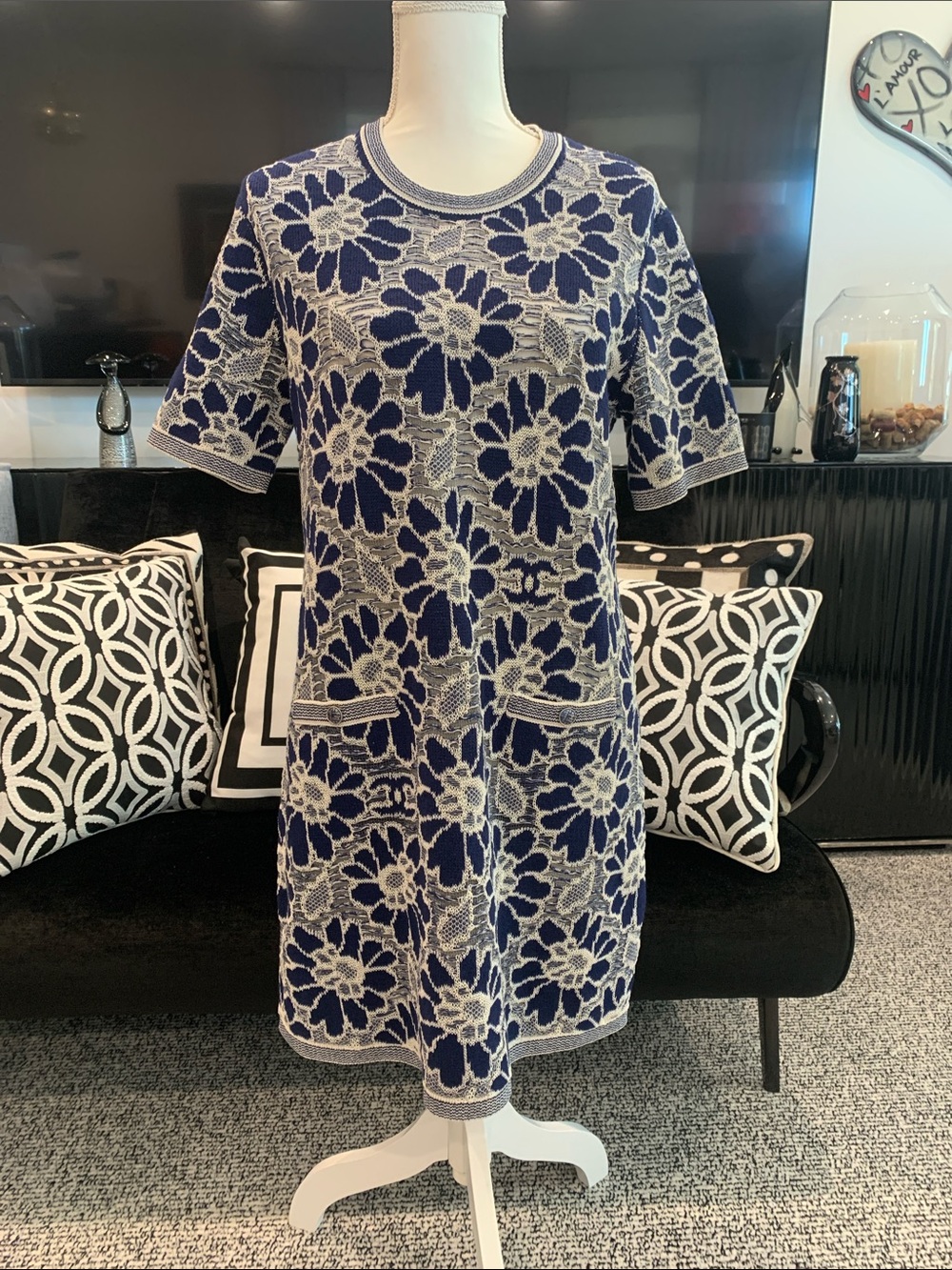 CHANEL Navy & Cream Floral Knit Shift Dress. Size 42. Gorgeous!!